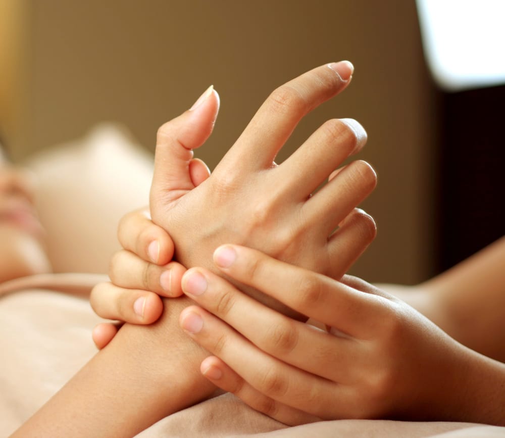hand reflexology